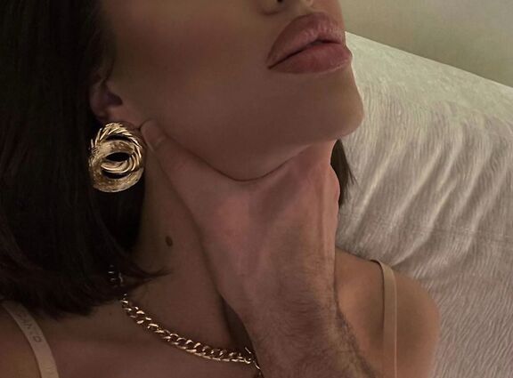 Kiss me 